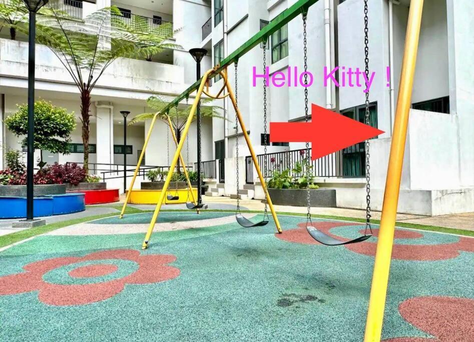 Hello Kitty Homestay - Cameron Highlands - Spacious Studio - Perfect For Families - Sleeps 4 And Baby Танах-Рата Экстерьер фото