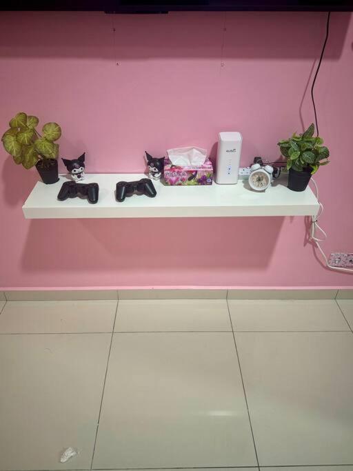 Hello Kitty Homestay - Cameron Highlands - Spacious Studio - Perfect For Families - Sleeps 4 And Baby Танах-Рата Экстерьер фото